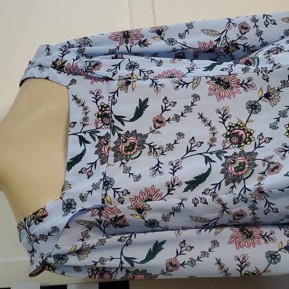 Banana Republic Factory Women’s Blue Floral Print Ruffle Peasant Top Size S - Picture 6 of 10